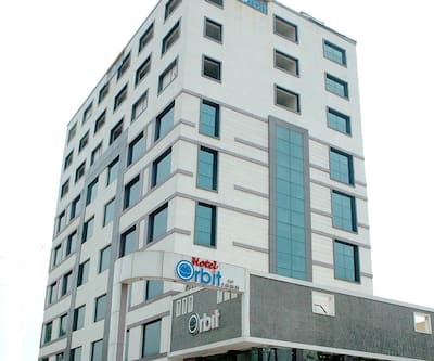 https://imgcld.yatra.com/ytimages/image/upload/t_hotel_yatra_city_desktop/v1436189822/Domestic Hotels/Hotels_Chandigarh/Hotel Orbit/Overview.jpg